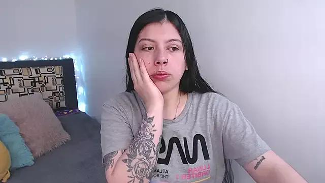 StripChat iam_emy  is Freechat  iam_emy — Erotic dance with oil