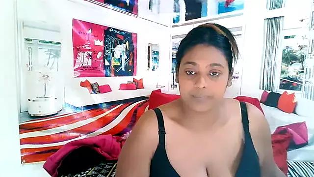 IndianYummy on StripChat 
