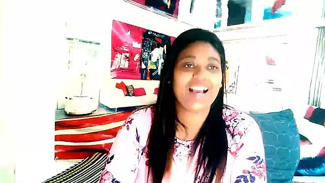 IndianYummy on StripChat 