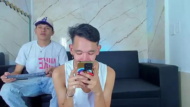 jeremytonner on StripChat 