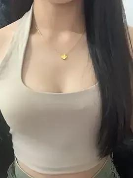 Freechat Jonlie18 on StripChat