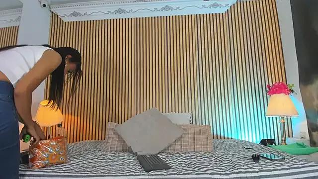 keeyla_stone on StripChat 