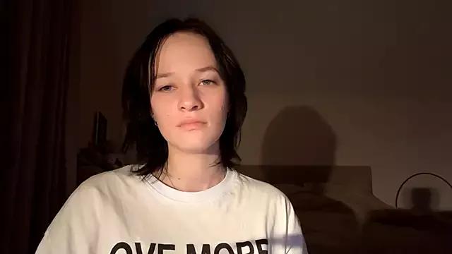 KellySayli on StripChat 