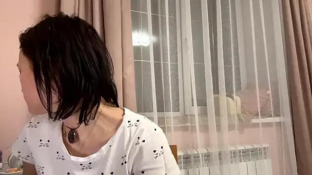 KellySayli on StripChat 