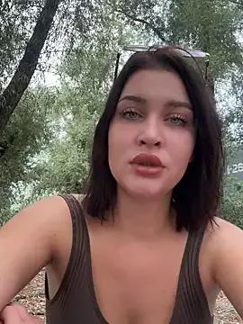 KikiWatson on StripChat 