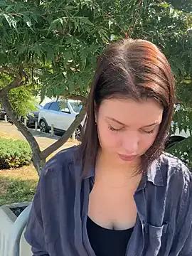 KikiWatson on StripChat 