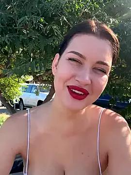KikiWatson on StripChat 
