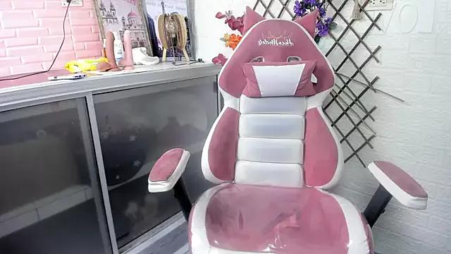 Layla_Sakura on StripChat 