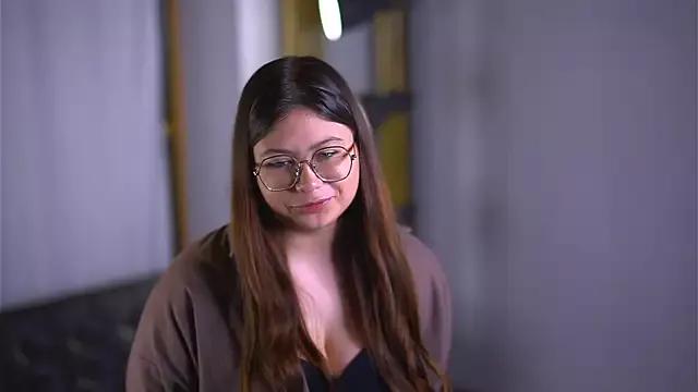 StripChat LeliaPeeler  is Freechat  LeliaPeeler — PLAY WITH MY GLASSES