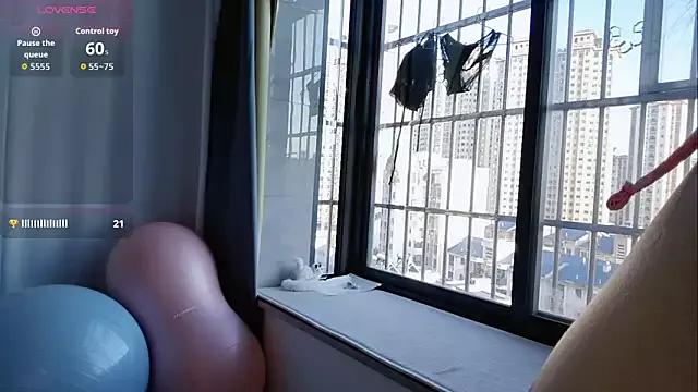 Lena-yyds — Freechat on StripChat