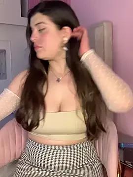 Lilaa_Euphoria on StripChat 
