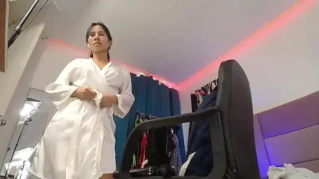 lizzy_squirt on StripChat 