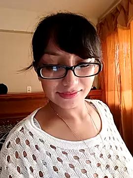 Lucy_jhack — undress completely 