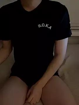 StripChat max04  is Freechat  max04 — .