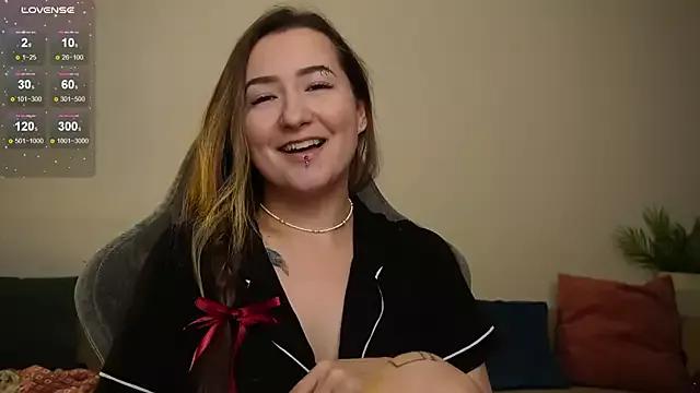 Freechat Megan__Hart on StripChat