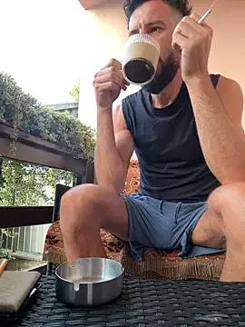 Freechat Michel_huge on StripChat