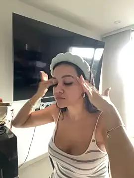 MiiaParker6972 on StripChat 