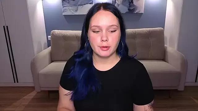 miki_miki_cutie_ on StripChat 