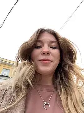 Mimiumuy — tight cameltoe