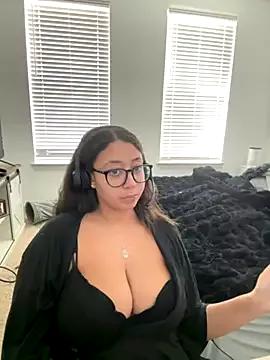 minha_baby — oil on titties