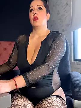 Miss__Melody — show tits