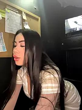 Miss_blue69 on StripChat 