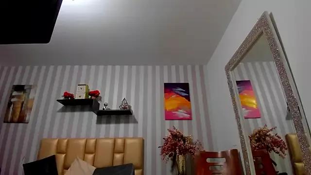 MissDiabla_ on StripChat 