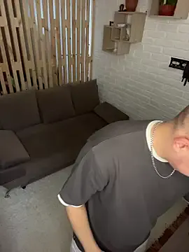 MrMrsRight on StripChat 