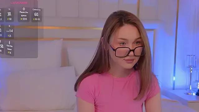 NancySmitts on StripChat 