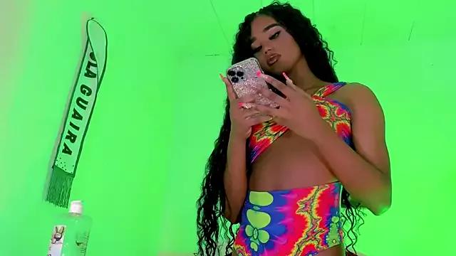 naomy__xx — COCK HARD NOW