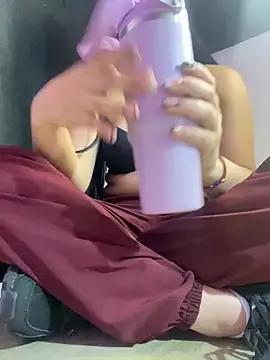 Natasha__Blue on StripChat 