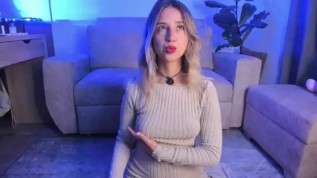 Natasna2 on StripChat