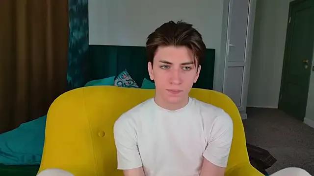 Oliver_Starboy — Show hard cock