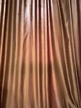 Polli_Kiss on StripChat 