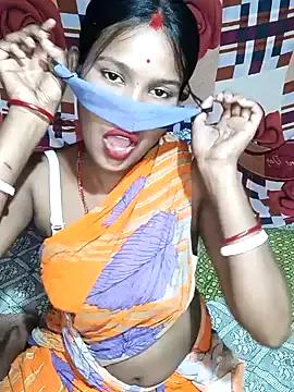 Poojadasxx on StripChat
