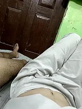QUEEN-X-CPL on StripChat 