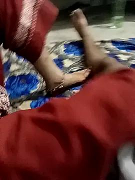 QUEEN-X-CPL on StripChat 