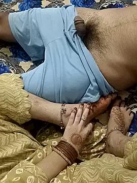 QUEEN-X-CPL on StripChat 