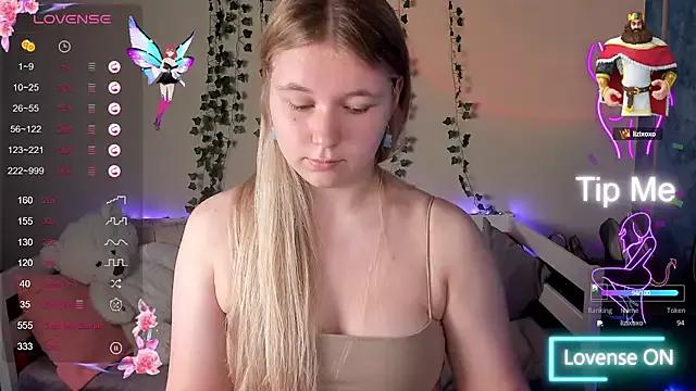Rebecca_Kelly on StripChat 