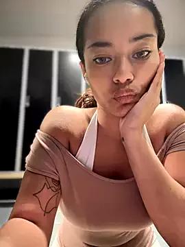 Freechat Risky_Workouts on StripChat