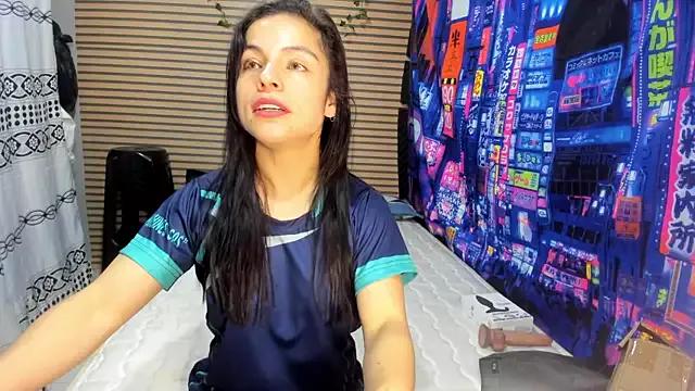rosse_2504 on StripChat 