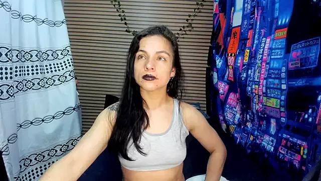 rosse_2504 on StripChat 