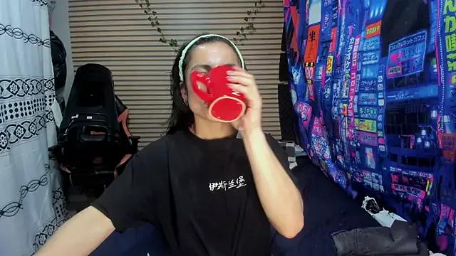 rosse_2504 on StripChat 