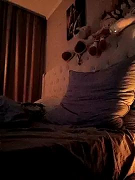 ROXOLANAA_SEXY on StripChat 