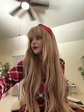 RoxxyDallas on StripChat 