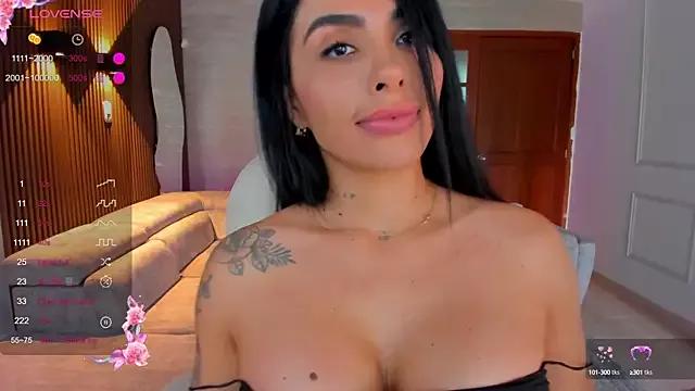 Sarah_Stone_ on StripChat