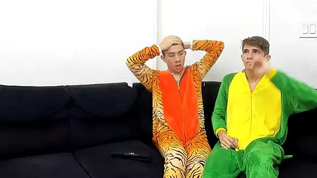 StrawwBoys — hello guys kiss