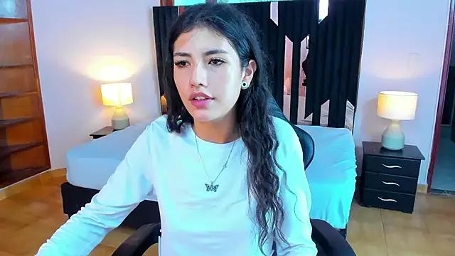 sweet-muse on StripChat 