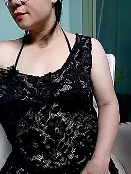 Freechat Sweet_love79 on StripChat