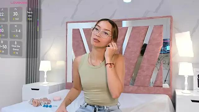 SweetAlana_ on StripChat 
